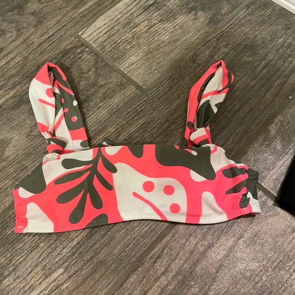 Aerie swimsuit top - Picture 1 of 2